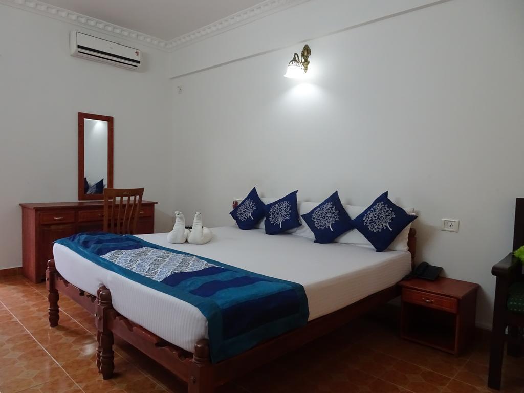 Bed and Breakfast Cosy Regency à Alappuzha Extérieur photo